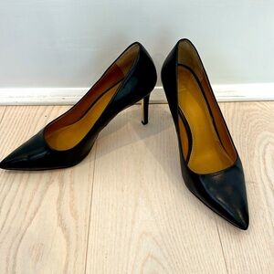 Tory Burch black leather pump size 9